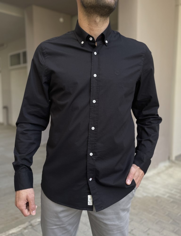 Ανδρικό μαύρο πουκάμισο με γιακά 1445 φωτογραφία